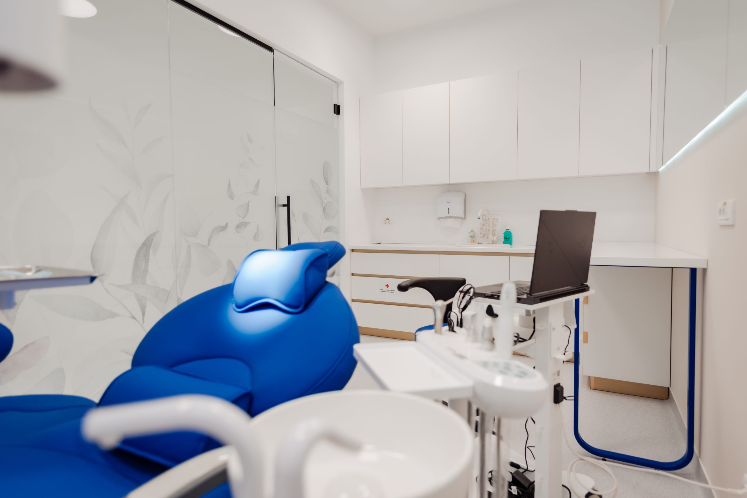 Endodontie la microscop